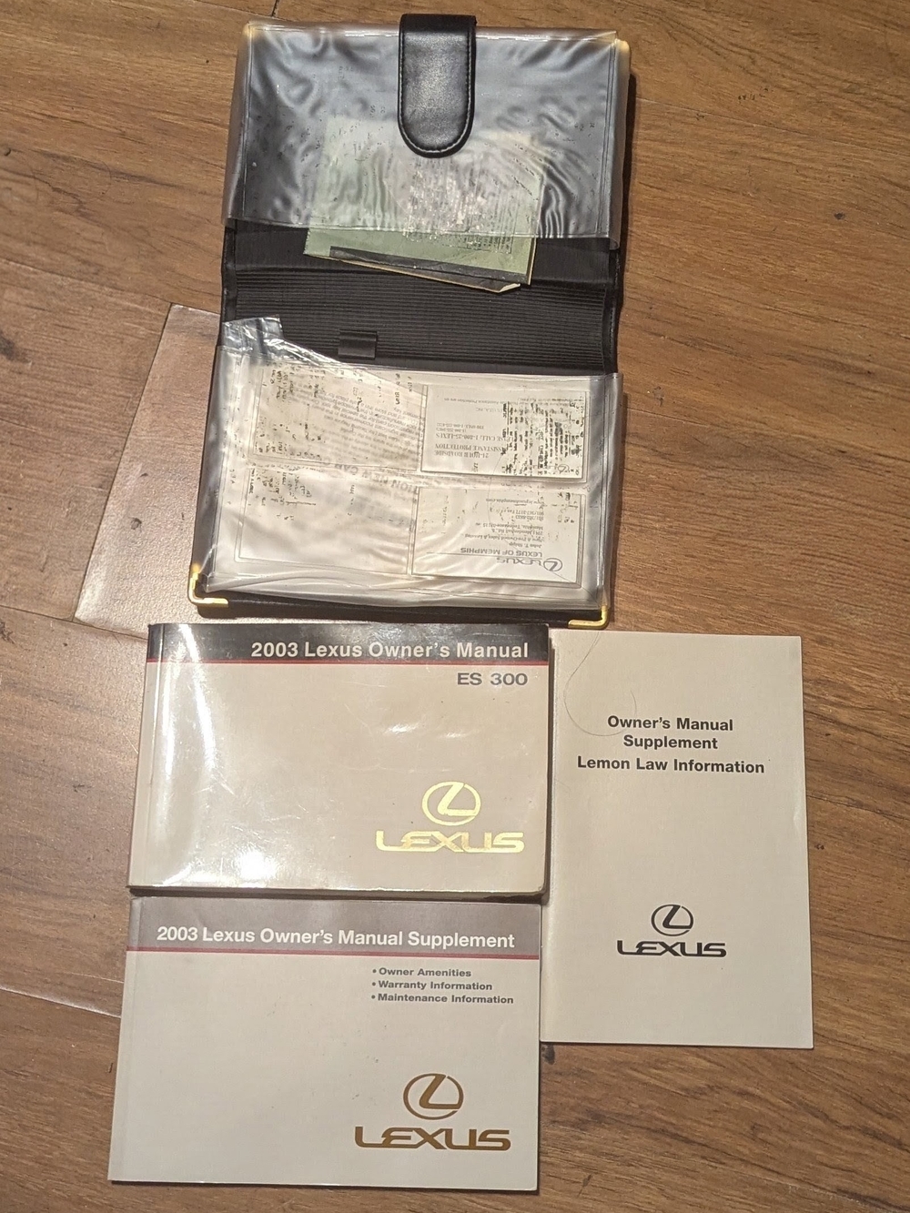 2003 Lexus ES 300 Owner's Manual set with leather case OEM